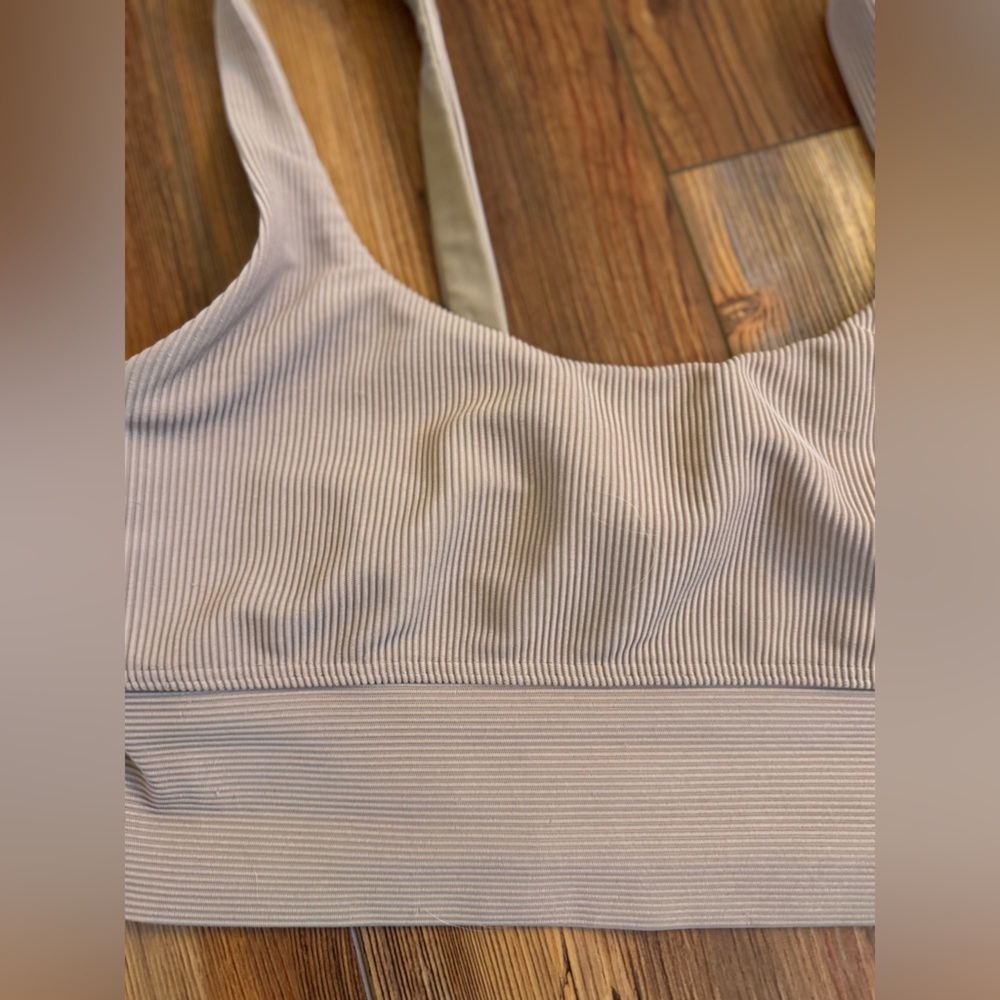 Beach Riot - Small Ribbed Beige Bralette - Picture 7 of 7